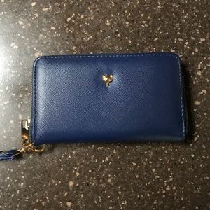 2Chic Fox wristlet wallet